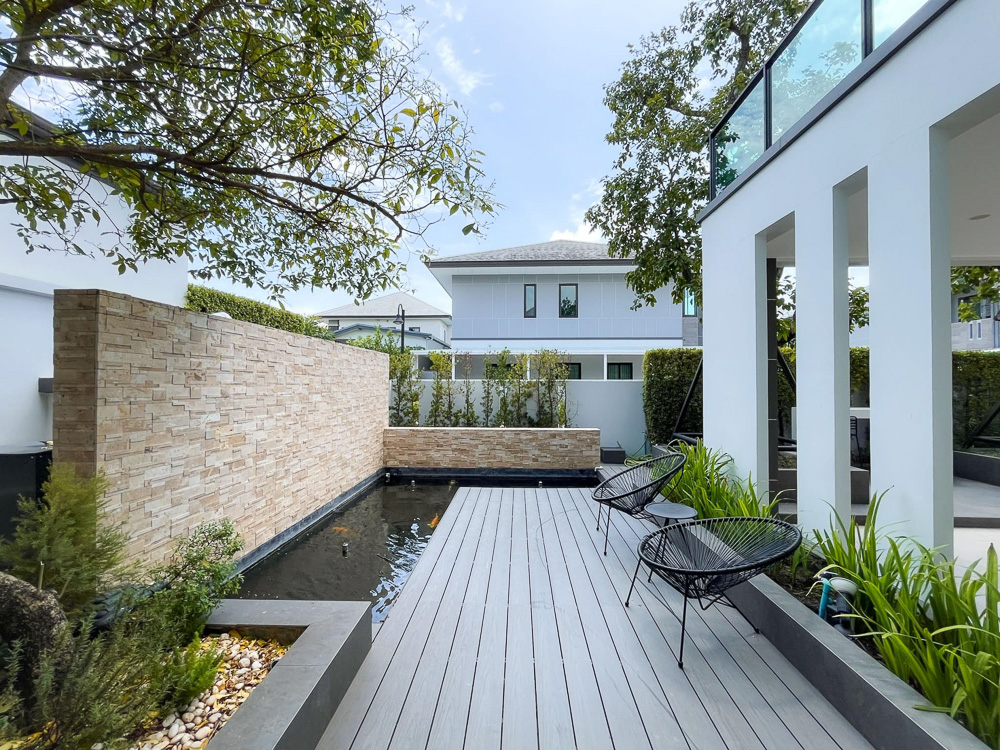 Luxury Villa for Sale in Nong Pla Lai-4 EP0057 | Modern 4-BR Luxury Villa for Sale in Nong Pla Lai