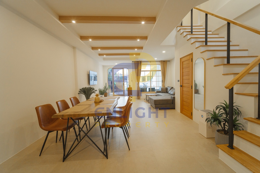 EP0318 | Home-Office Villa for Rent in Naklua Pattaya