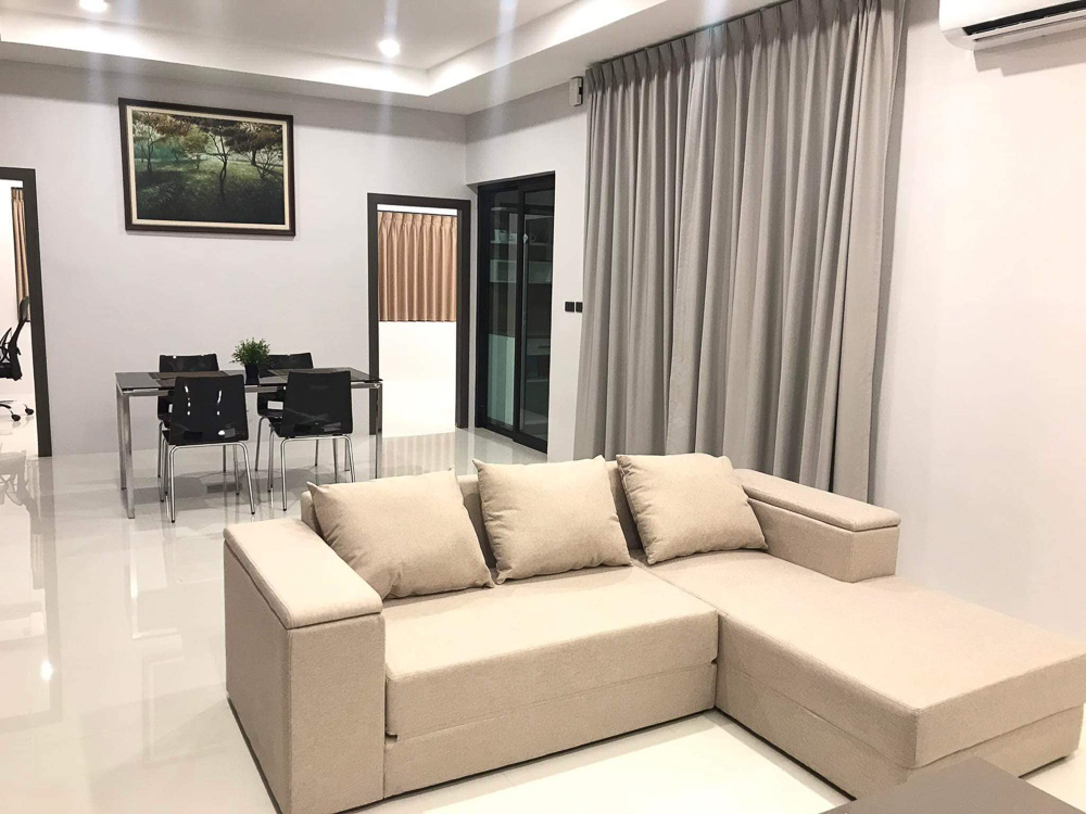 Villa for Rent in Nong Pla Lai-8 EP0071 | 3-BR Family Villa for Sale in Nong Pla Lai