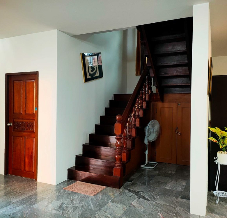 EP0073 | Prime 3-BR Detached Villa for Rent in South Pattaya