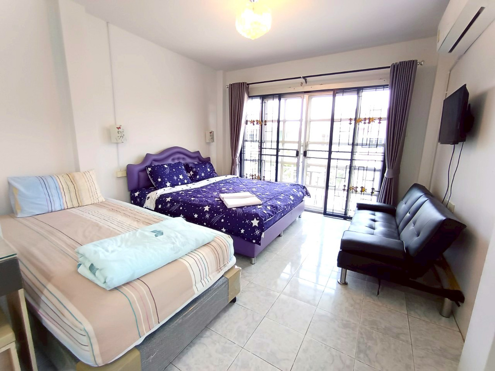 EP0201 | 6-BR Luxury Villa for Sale at Viewpoint Pattaya