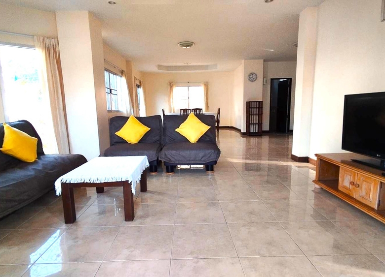 EP0113 | Villa for Sale in Boon Samphan, East Pattaya