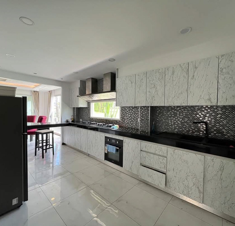 EP0137 | Villa for Sale in Jomtien, Pattaya