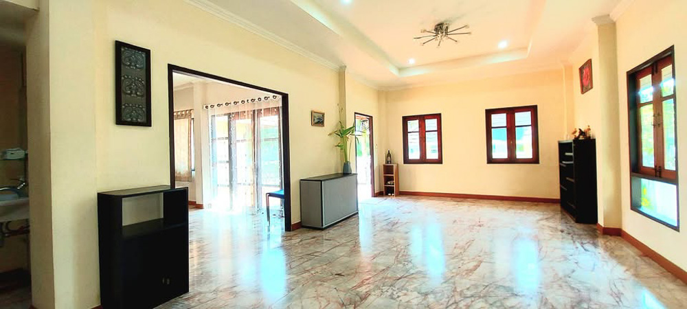 EP0217 | Family Villa for Sale in Khao Makok, East Pattaya