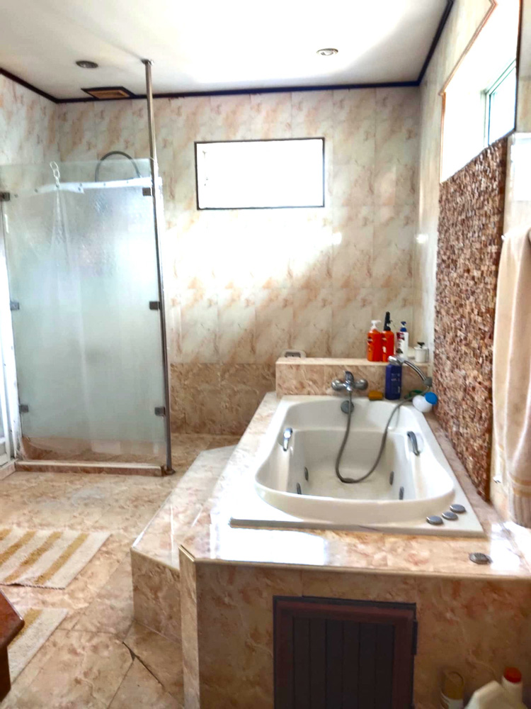 EP0135 | Villa for Sale in Nong Ket Yai, Pattaya