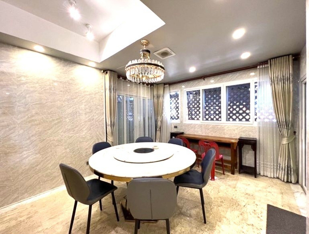 EP0117 | Villa for Sale in Park Avenue, Pattaya