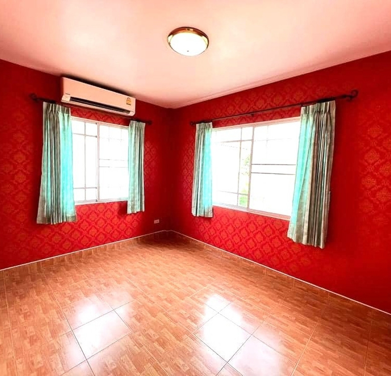 EP0118 | 3-BR Family Villa for Sale in Pattaya