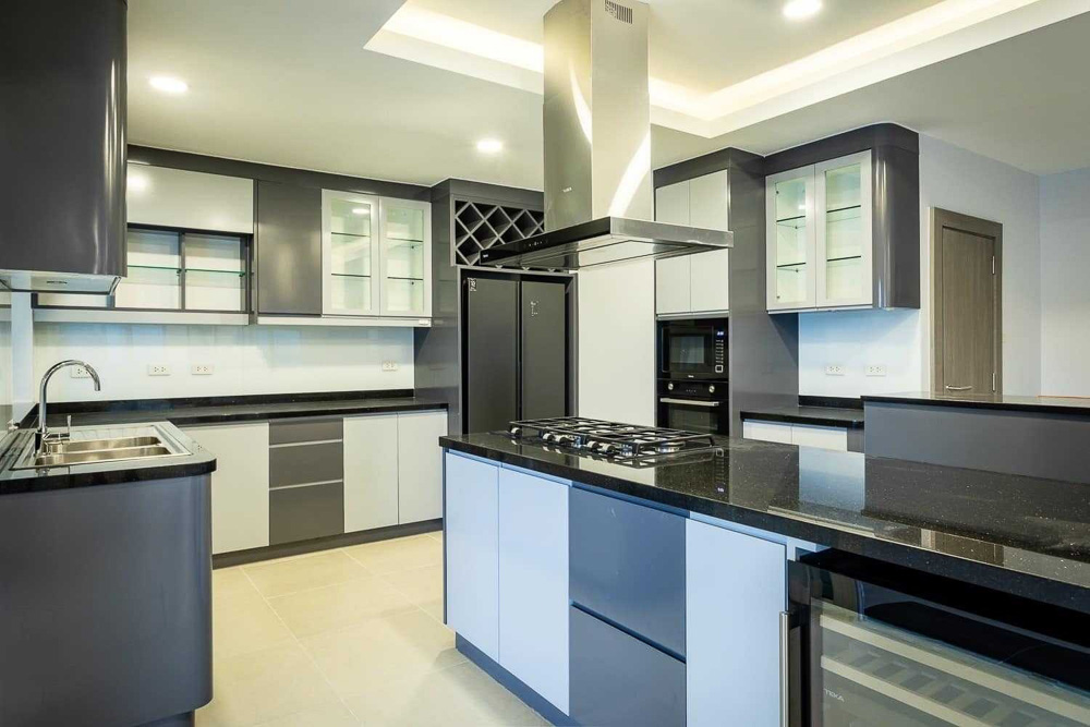 EP0098 | 4-BR Villa for Sale in Pong, East Pattaya