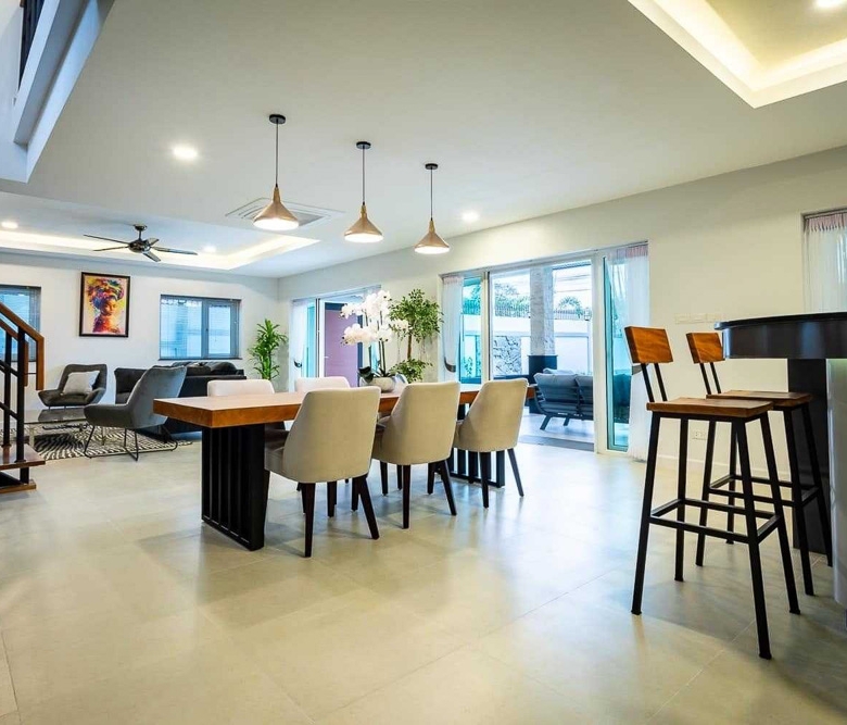 EP0098 | 4-BR Villa for Sale in Pong, East Pattaya