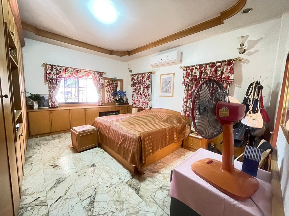 EP0092 | 3-BR Family Villa for Sale in Pong, East Pattaya