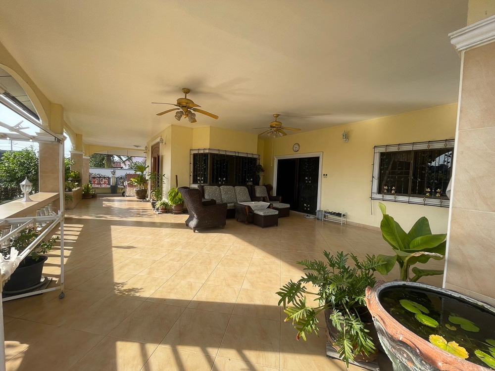 EP0092 | 3-BR Family Villa for Sale in Pong, East Pattaya