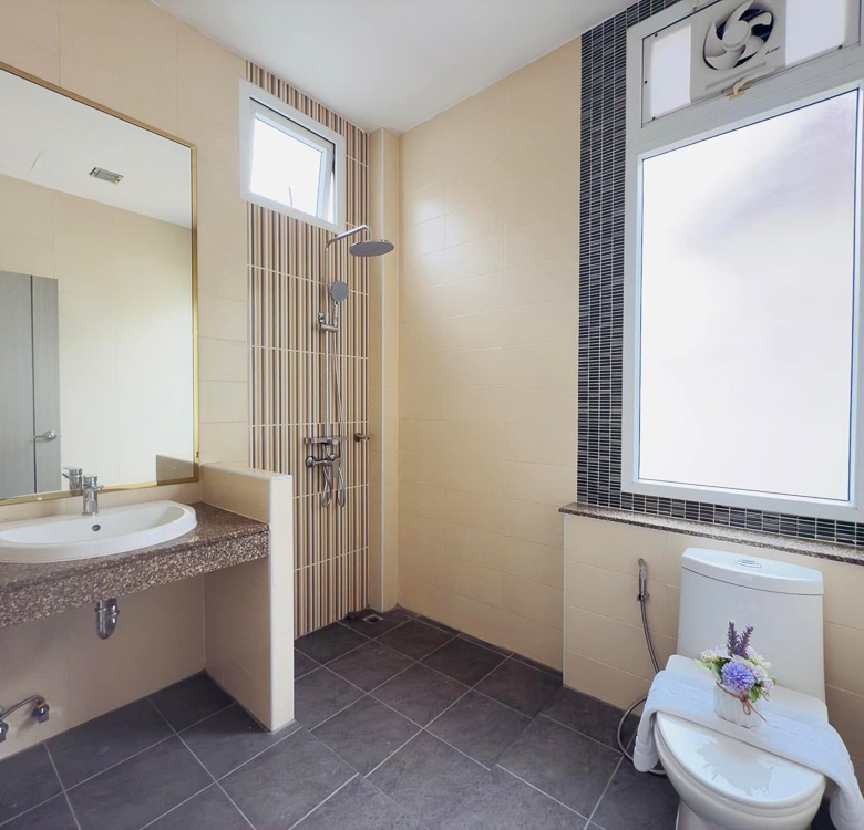 EP0114 | Villa for Sale in Pornprapanimit, East Pattaya