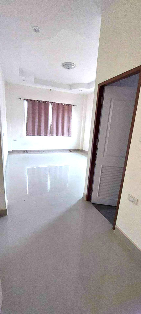 EP0216 | Villa for Sale in Rong Po, North Pattaya