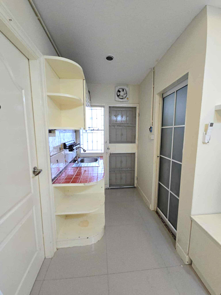 1-BR Condo for Sale in Pattaya-7 EP0144 | 3rd-Floor 1-BR Condo for Sale in Pattaya