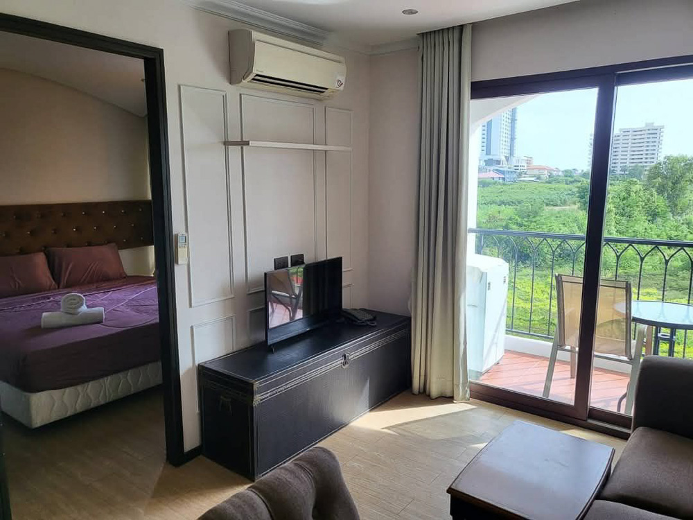 EP0155 | 1-BR Condo for Rent at Venetian Signature