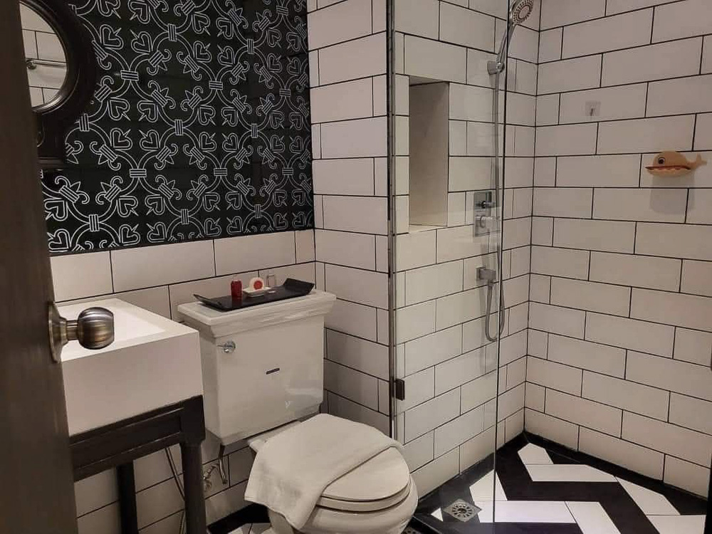 EP0155 | 1-BR Condo for Rent at Venetian Signature
