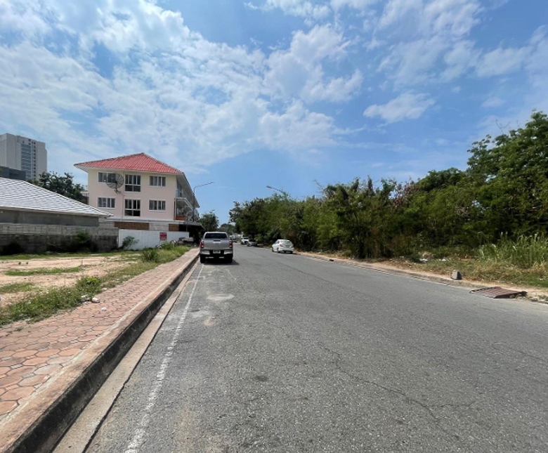 EP0169 | Land Plot for Sale in Pratumnak Hill, Pattaya