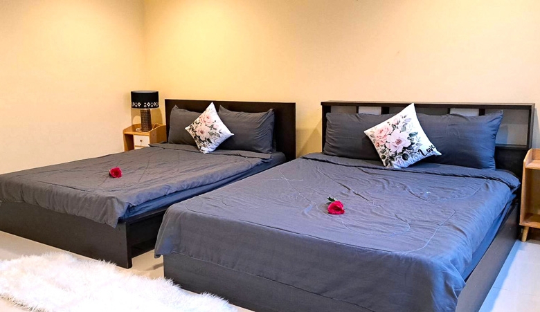 EP0157 | 4-BR Private Pool Villa for Rent in Pattaya
