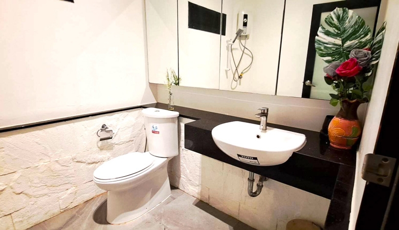EP0157 | 4-BR Private Pool Villa for Rent in Pattaya