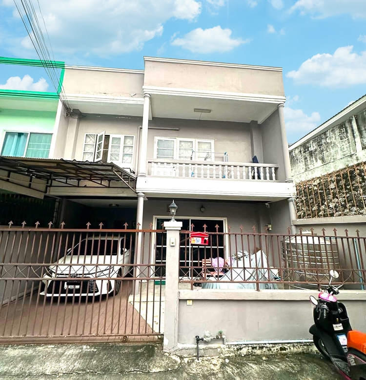 EP0160 | Townhouse for Sale in Photisarn, North Pattaya