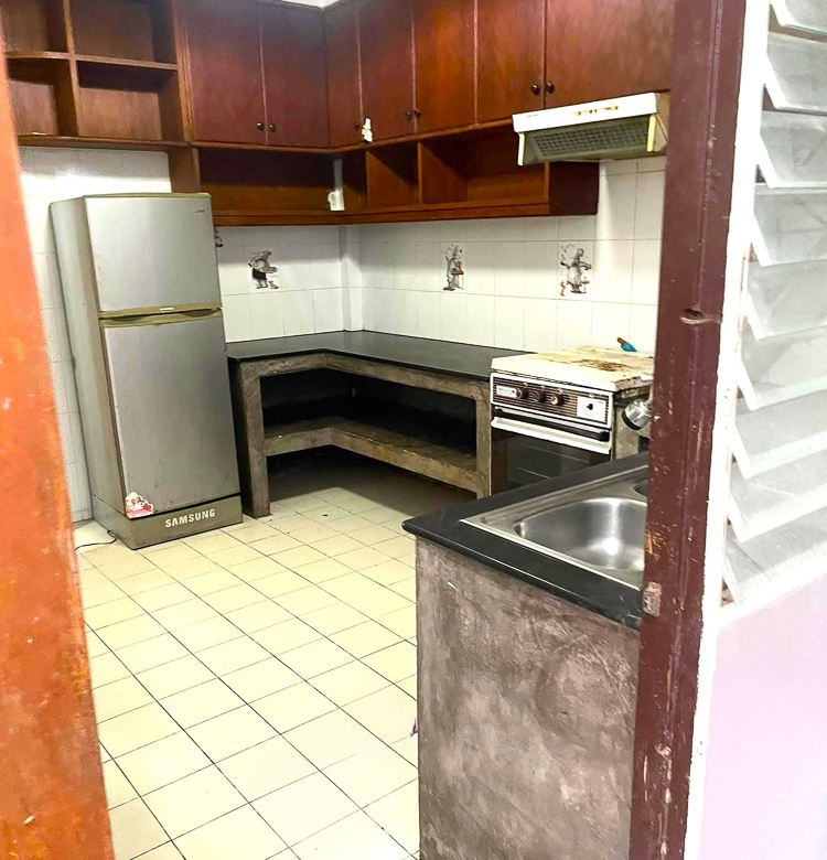 EP0160 | Townhouse for Sale in Photisarn, North Pattaya
