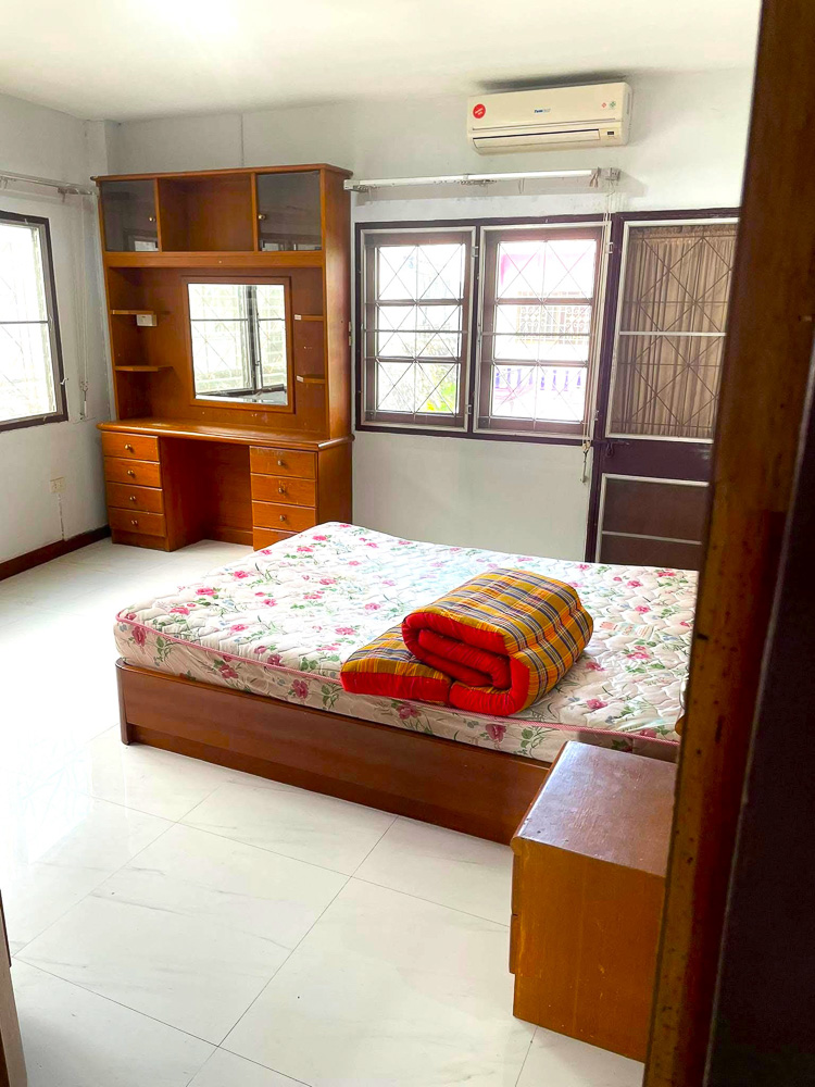 Townhouse for Sale in Photisarn-8 EP0156 | Townhouse for Sale in Photisarn, North Pattaya