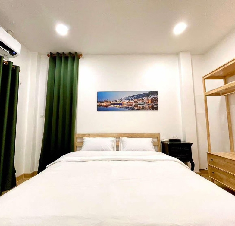 EP0176 | 6-BR Villa for Sale in Huay Yai, Pattaya