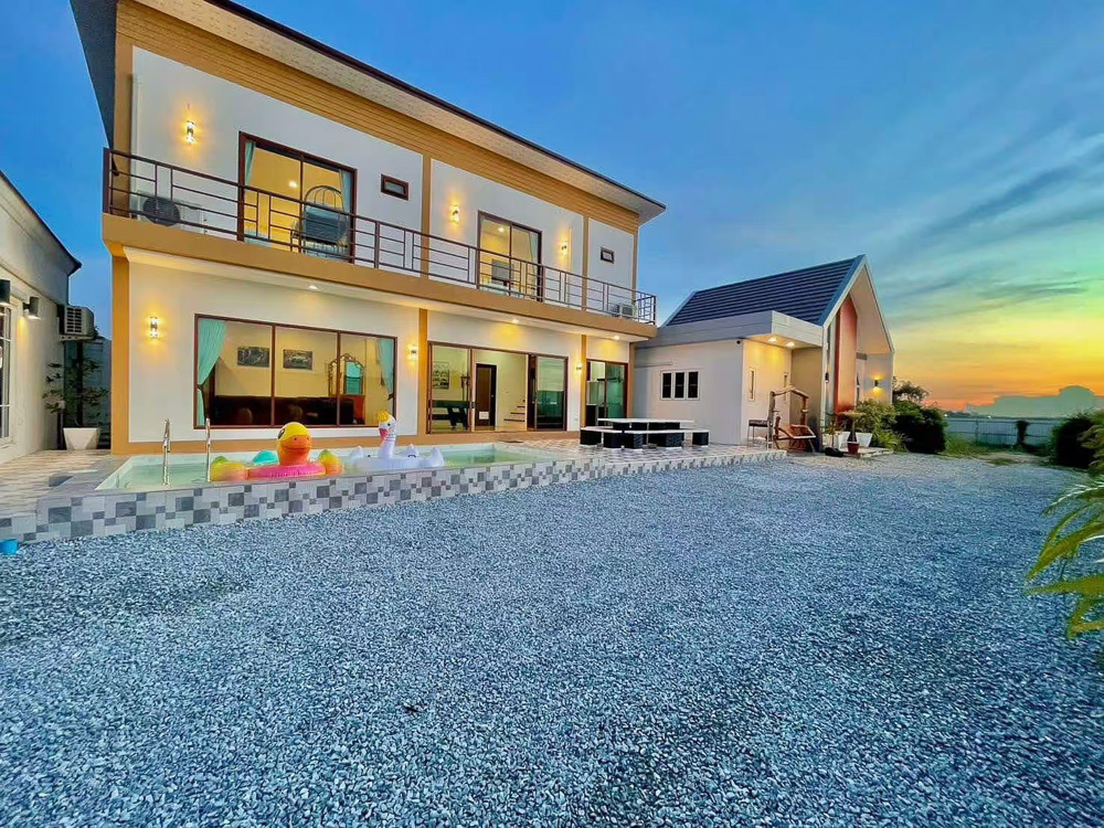 EP0176 | 6-BR Villa for Sale in Huay Yai, Pattaya