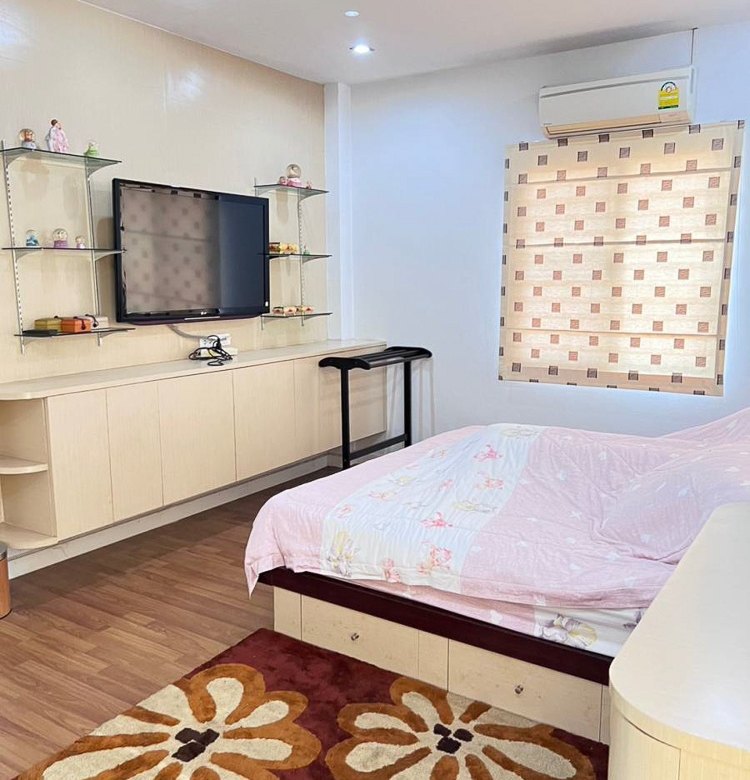 EP0146 | Villa for Sale in Chaiyapruek 2, Jomtien