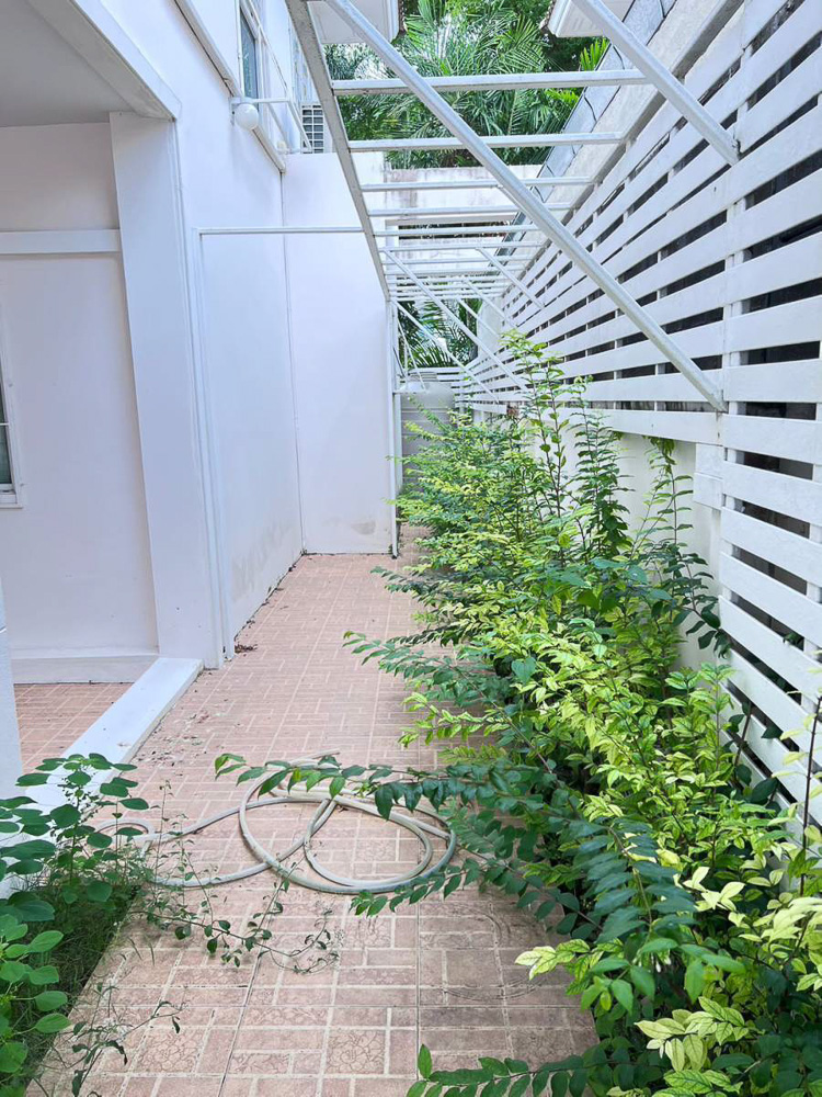 EP0146 | Villa for Sale in Chaiyapruek 2, Jomtien