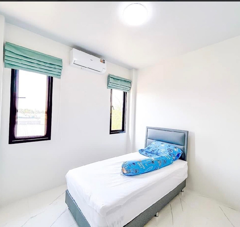 EP0200 | 4-BR Family Villa for Sale in Huay Yai, Pattaya