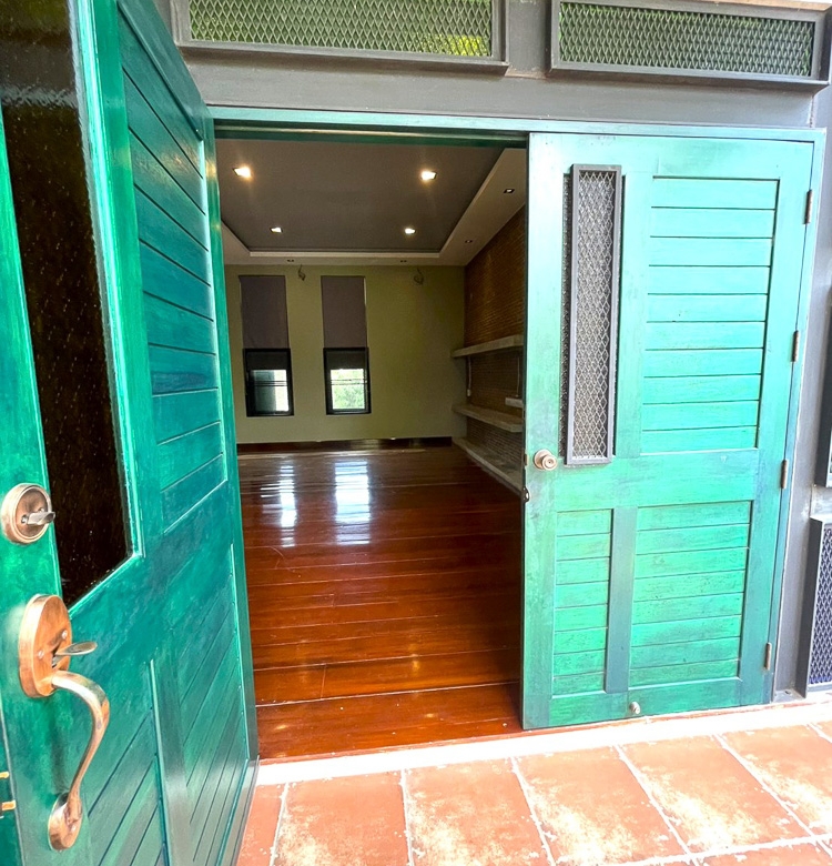 EP0164 | Villa for Sale in Na Jomtien, Pattaya