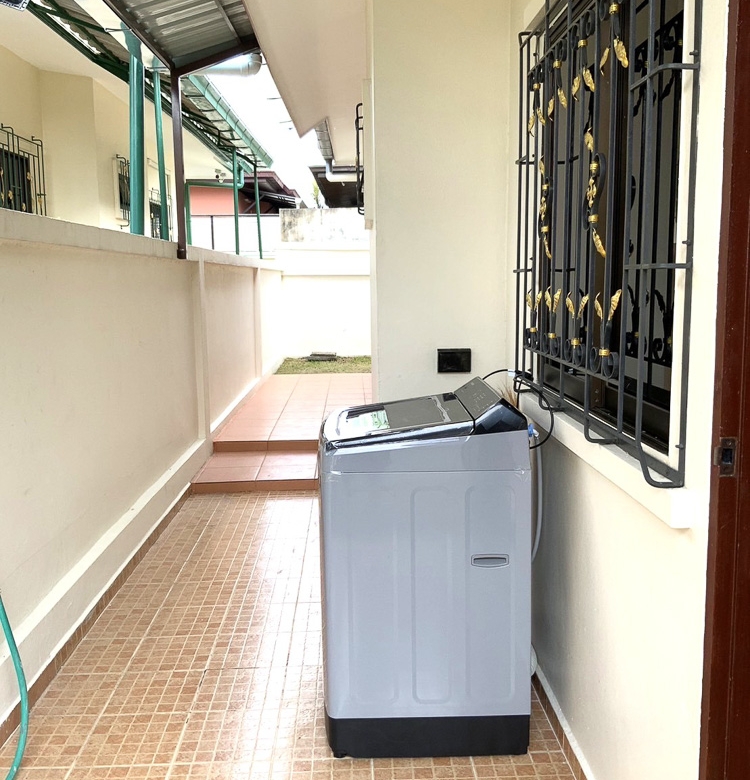 EP0147 | Villa for Sale in Nong Pla Lai, Pattaya