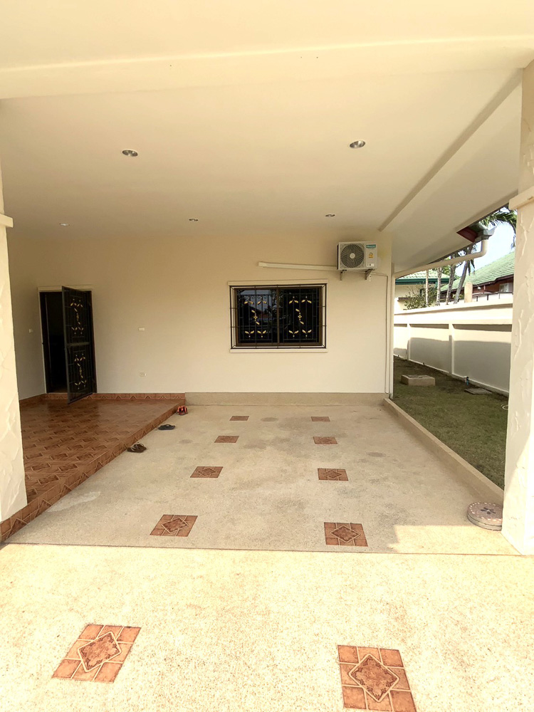 Villa for Sale in Nong Pla Lai-5 EP0147 | Villa for Sale in Nong Pla Lai, Pattaya
