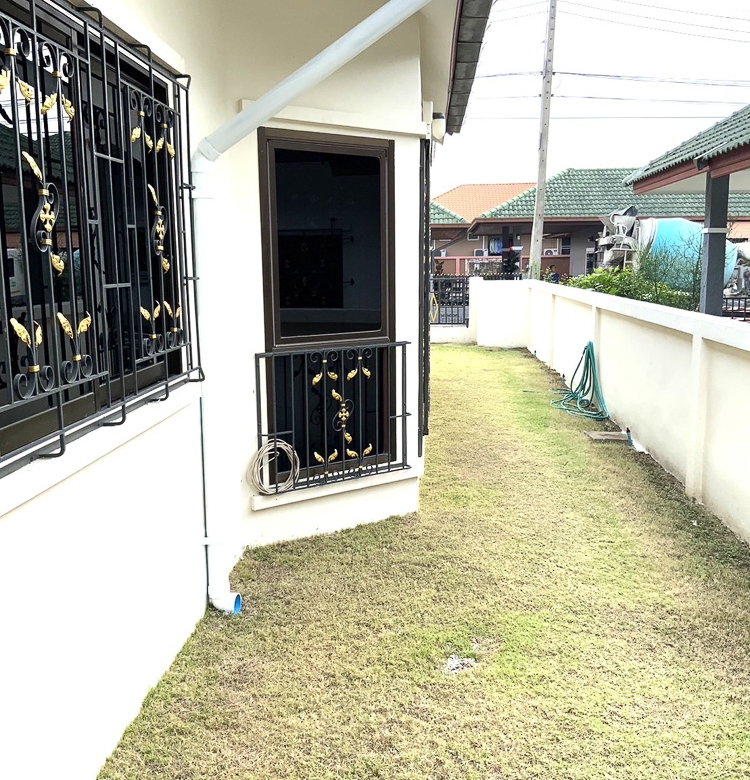 EP0147 | Villa for Sale in Nong Pla Lai, Pattaya