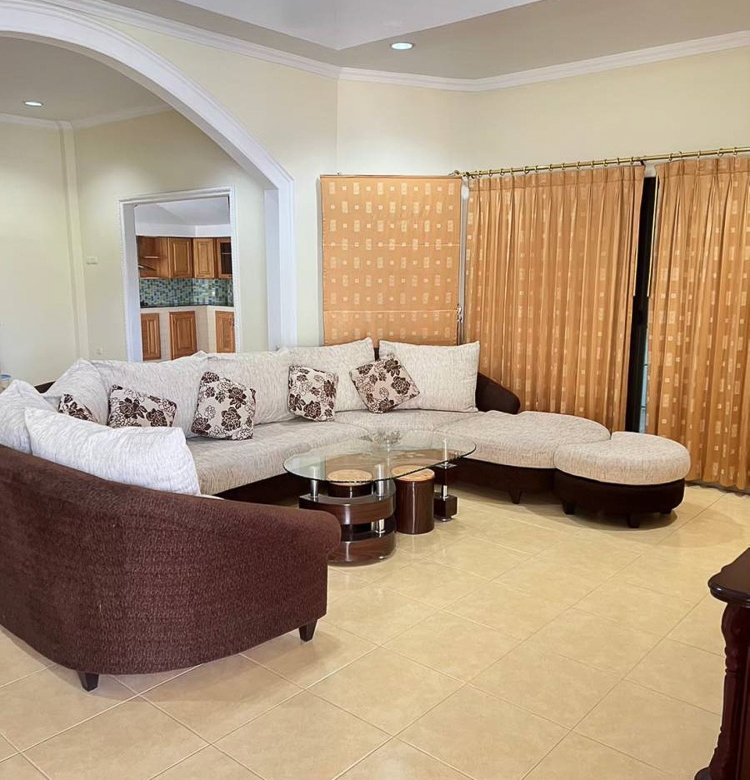 EP0145 | Villa for Sale in Nong Pla Lai, Pattaya
