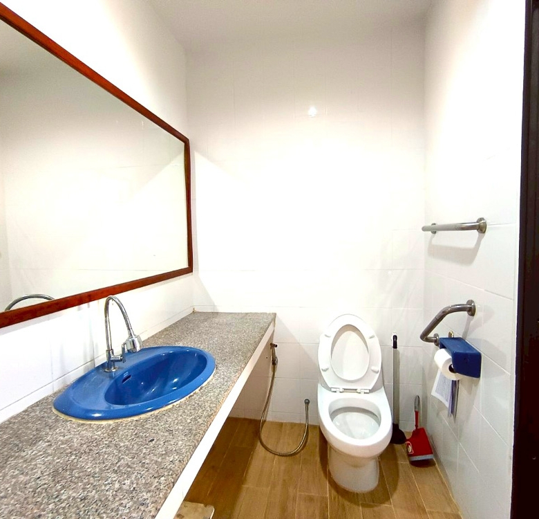 EP0199 | 4-BR Luxury Villa for Sale in South Pattaya