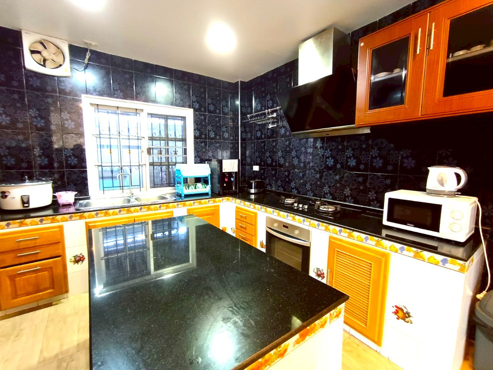 EP0202 | Villa for Sale in Viewpoint, Chaiyapruek Junction