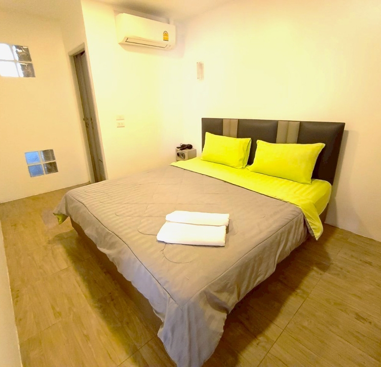EP0202 | Villa for Sale in Viewpoint, Chaiyapruek Junction