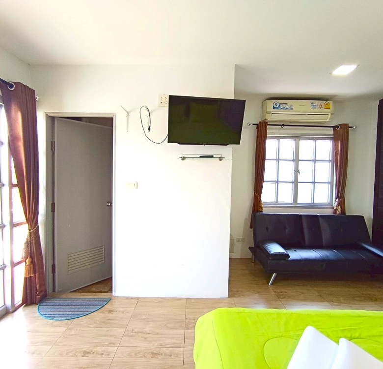EP0202 | Villa for Sale in Viewpoint, Chaiyapruek Junction
