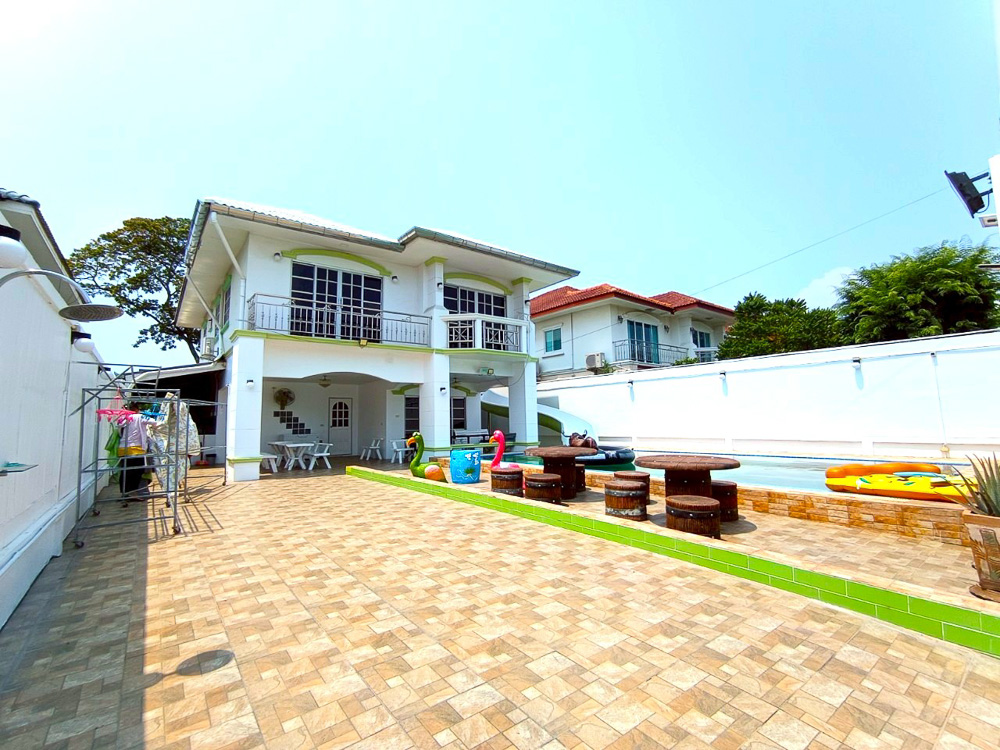 EP0202 | Villa for Sale in Viewpoint, Chaiyapruek Junction