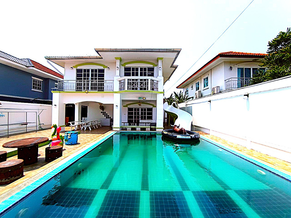 EP0202 | Villa for Sale in Viewpoint, Chaiyapruek Junction