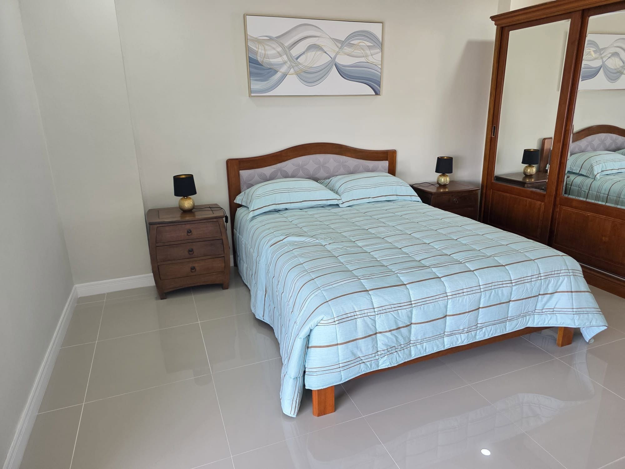 EP0923 | Diana estate condo for sale 2,400,000 Baht