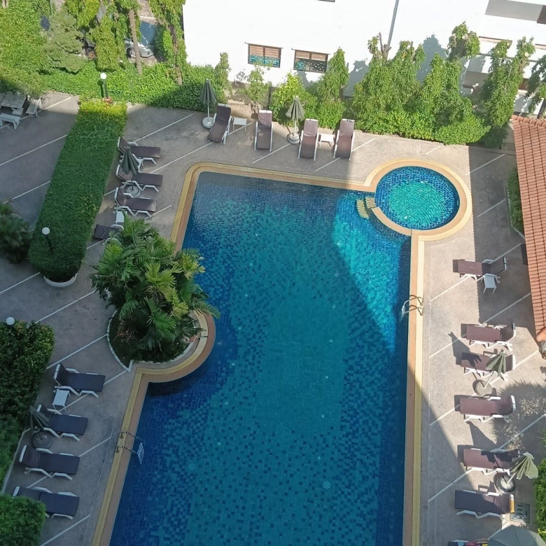 EP0923 | Diana estate condo for sale 2,400,000 Baht